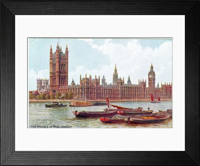 Framed Print : The Houses of Parliament from across the River Thames Framed Print : The Houses of Parliament from across the River Thames
