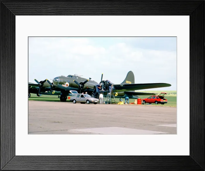 Framed Print : Boeing B-17G Flying Fortress 44-8846 Pink Lady Framed Print : Boeing B-17G Flying Fortress 44-8846 Pink Lady