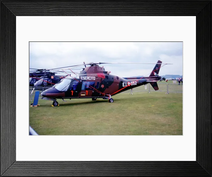 Framed Print : Agusta A. 109A MM81011 - E. i. 852 Framed Print : Agusta A. 109A MM81011 - E. i. 852