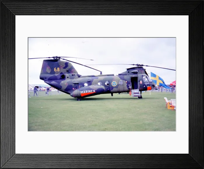 Framed Print : Boeing-Vertol 107-ii-15 Y-68 - 040681 Framed Print : Boeing-Vertol 107-ii-15 Y-68 - 040681