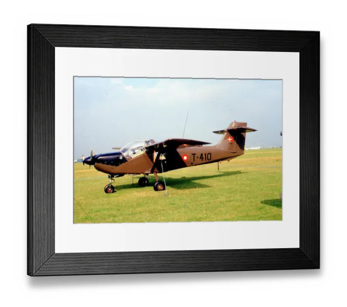 Framed Print : Saab MFi-17 Supporter T-410 Framed Print : Saab MFi-17 Supporter T-410