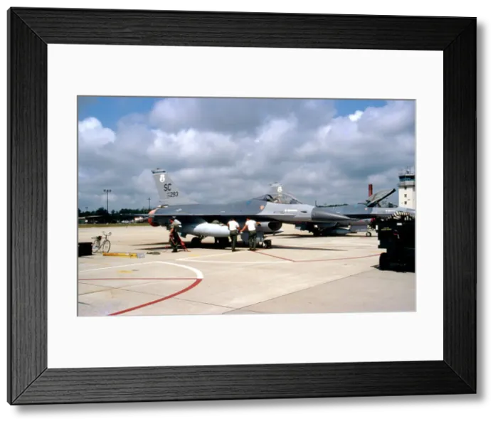 Framed Print : General Dynamics F-16A Block 10 Fighting Falcon 79-0293 Framed Print : General Dynamics F-16A Block 10 Fighting Falcon 79-0293