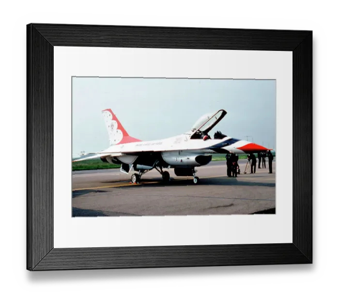 Framed Print : General Dynamics F-16A Fighting Falcon Thunderbird 1 Framed Print : General Dynamics F-16A Fighting Falcon Thunderbird 1