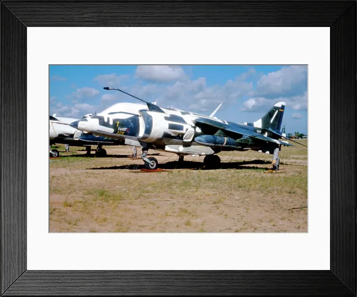 Framed Print : Hawker Siddeley AV-8C Harrier