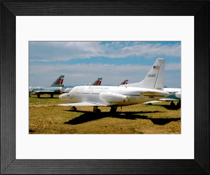 Framed Print : North American CT-39A Sabreliner 61-0665 Framed Print : North American CT-39A Sabreliner 61-0665