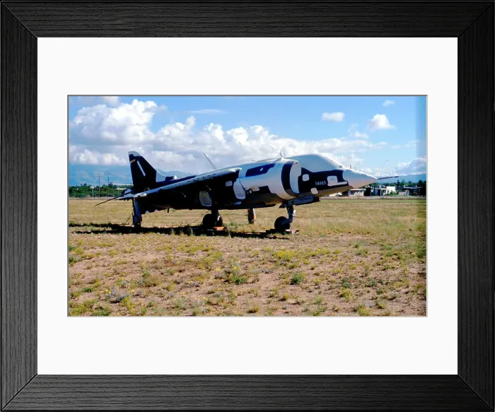 Framed Print : Hawker Siddeley AV-8C Harrier Framed Print : Hawker Siddeley AV-8C Harrier