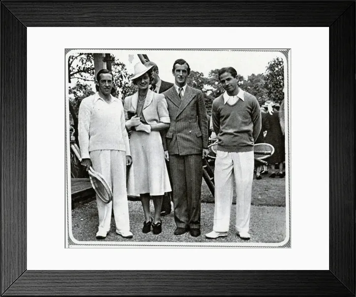 Framed Print : Elwood Cooke and Bobby Riggs at Wimbledon Framed Print : Elwood Cooke and Bobby Riggs at Wimbledon