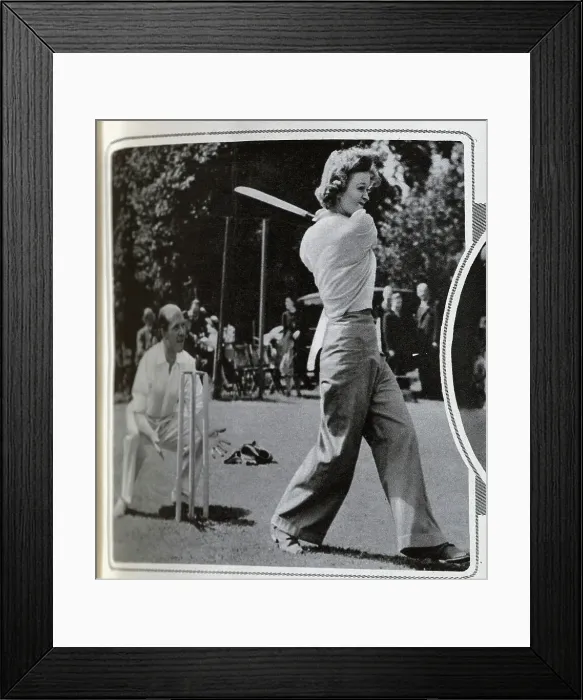 Framed Print : Ursula Jeans and Alec Waugh, cricketing Framed Print : Ursula Jeans and Alec Waugh, cricketing