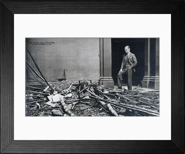 Framed Print : Director of the Tate Gallery, inspecting damage Framed Print : Director of the Tate Gallery, inspecting damage