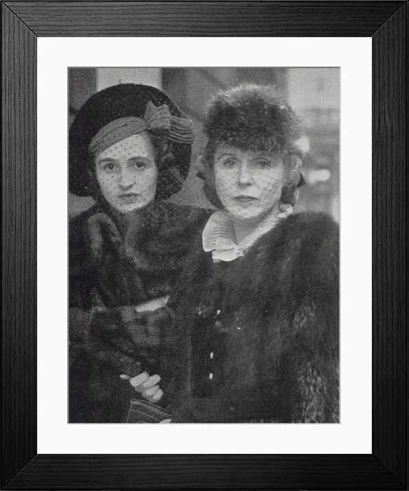 Framed Print : Pamela Berry and Diana Duff Cooper Framed Print : Pamela Berry and Diana Duff Cooper
