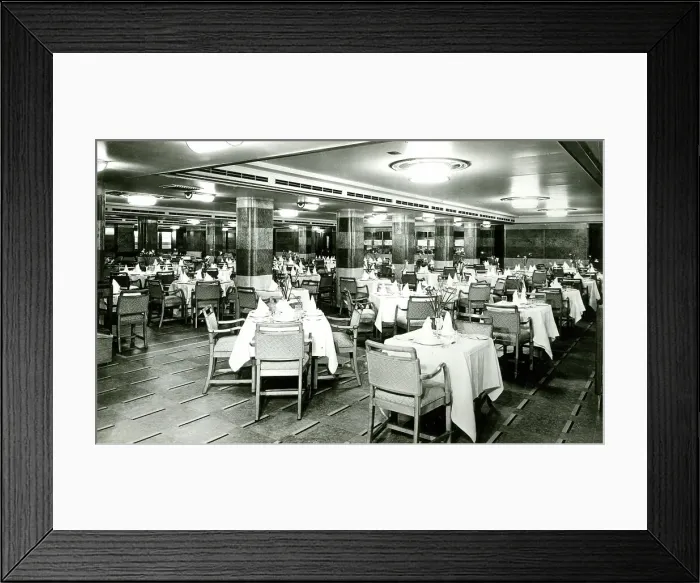 Framed Print : Cunard White Star, RMS Queen Mary, Restaurant Framed Print : Cunard White Star, RMS Queen Mary, Restaurant