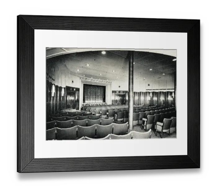 Framed Print : RMS Caronia, Theatre Framed Print : RMS Caronia, Theatre