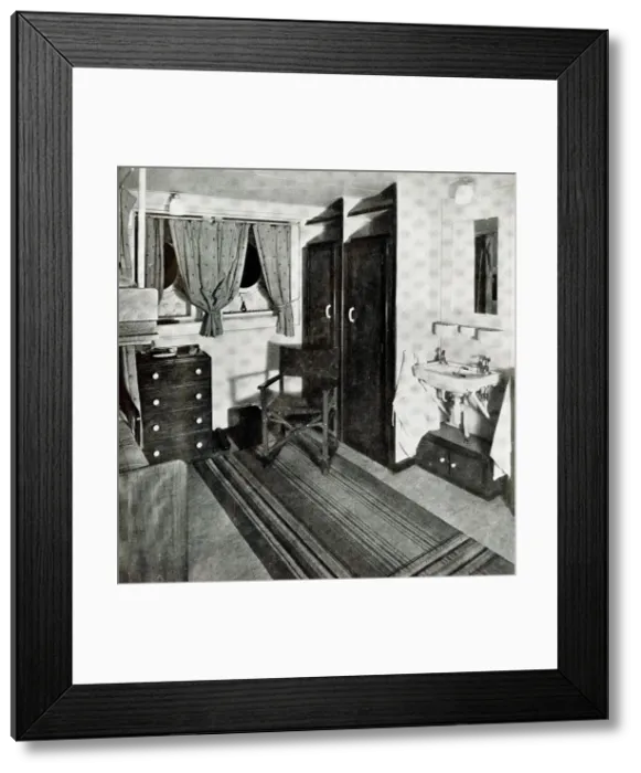 Framed Print : RMS Queen Elizabeth, Stateroom Framed Print : RMS Queen Elizabeth, Stateroom