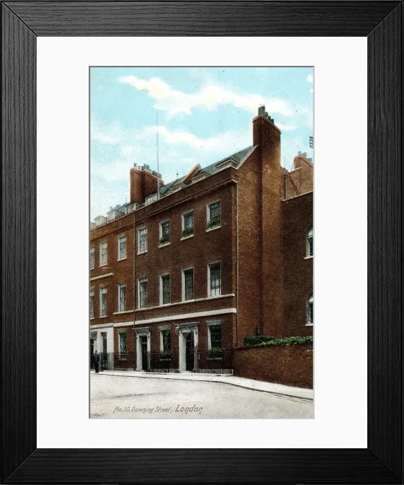 Framed Print : Prime Minister's home, 10 Downing Street, London Framed Print : Prime Minister's home, 10 Downing Street, London