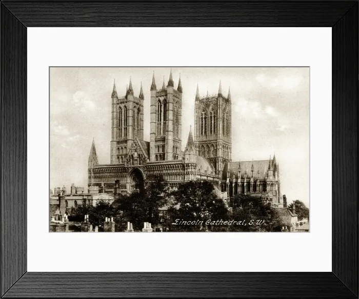 Framed Print : Lincoln Cathedral from the south-west Framed Print : Lincoln Cathedral from the south-west