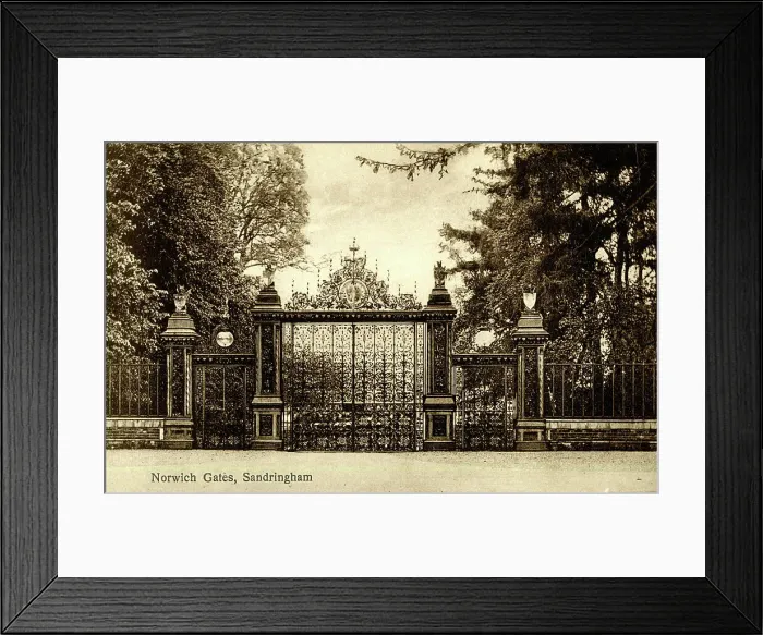Framed Print : Norwich Gates, Sandringham, Norfolk Framed Print : Norwich Gates, Sandringham, Norfolk