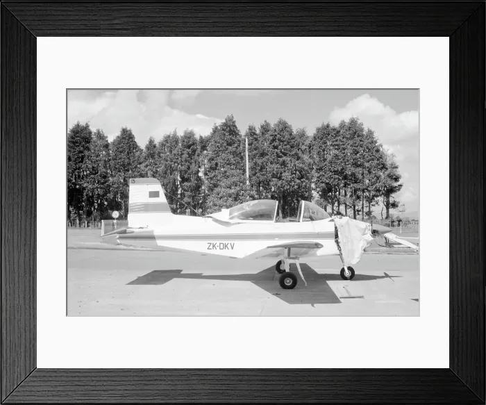 Framed Print : AESL Airtourer T6-24 ZK-DKV Framed Print : AESL Airtourer T6-24 ZK-DKV
