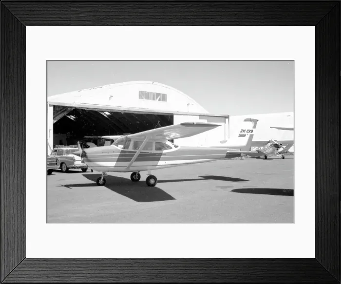 Framed Print : Cessna 172I Skyhawk ZK-CXD Framed Print : Cessna 172I Skyhawk ZK-CXD