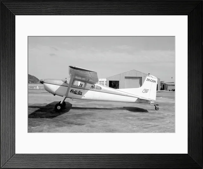 Framed Print : Cessna 185C Skywagon ZK-CGH Framed Print : Cessna 185C Skywagon ZK-CGH