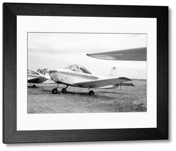 Framed Print : Victa Airtourer 100 ZK-CLE Framed Print : Victa Airtourer 100 ZK-CLE