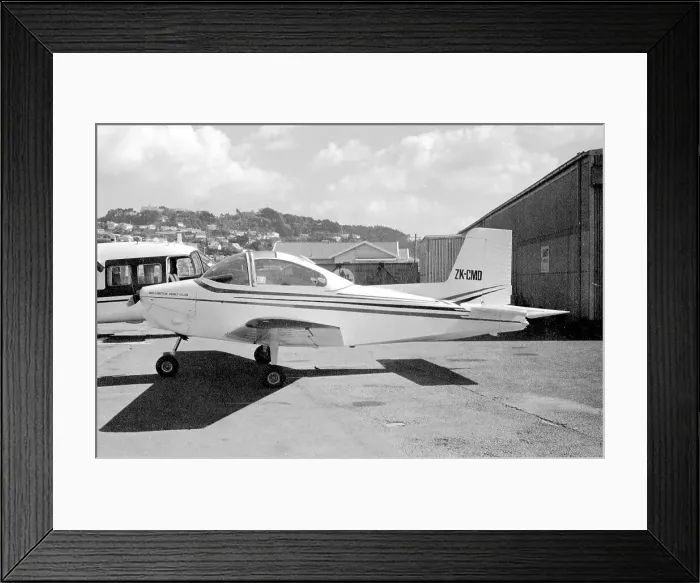 Framed Print : Victa Airtourer 100 ZK-CMD