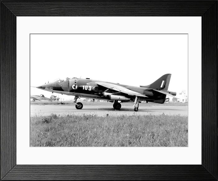 Framed Print : Hawker Siddeley Harrier DB XV279 Framed Print : Hawker Siddeley Harrier DB XV279