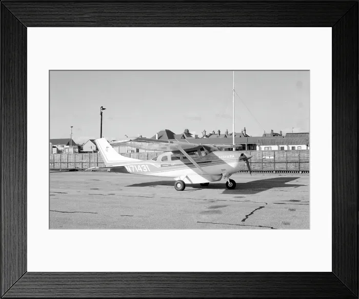 Framed Print : Cessna U206F Stationair N71431 Framed Print : Cessna U206F Stationair N71431