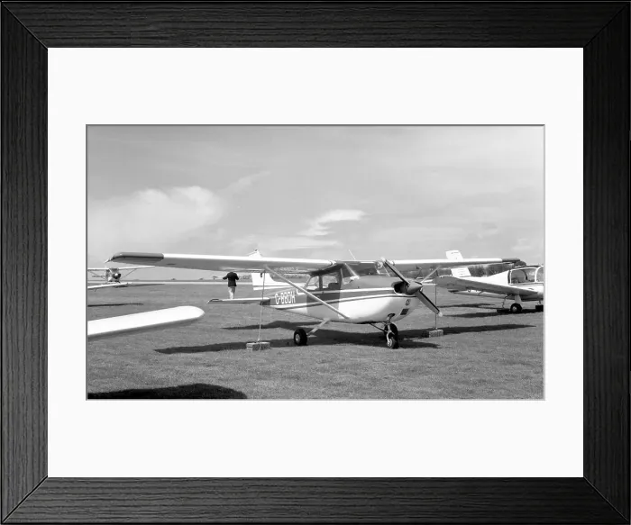 Framed Print : Reims-Cessna F172M G-BBDH Framed Print : Reims-Cessna F172M G-BBDH