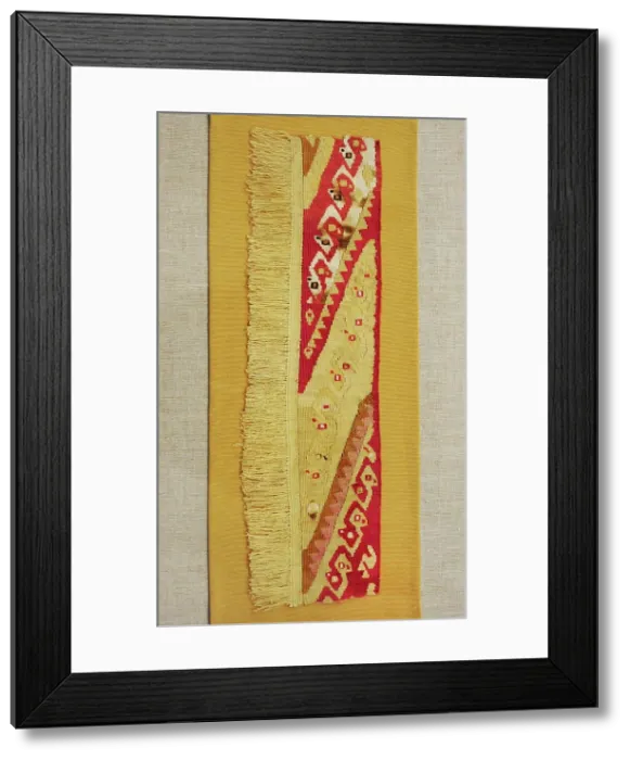 Framed Print : Textile fragments. Late Intermediate Horizon (1000-1450) Framed Print : Textile fragments. Late Intermediate Horizon (1000-1450)