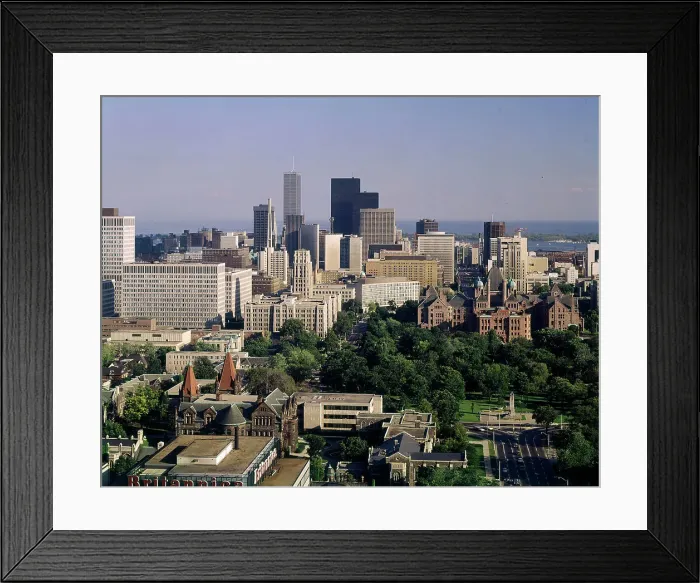 Framed Print : Toronto, Ontario, Canada - Looking south towards Lake Ontari Framed Print : Toronto, Ontario, Canada - Looking south towards Lake Ontari