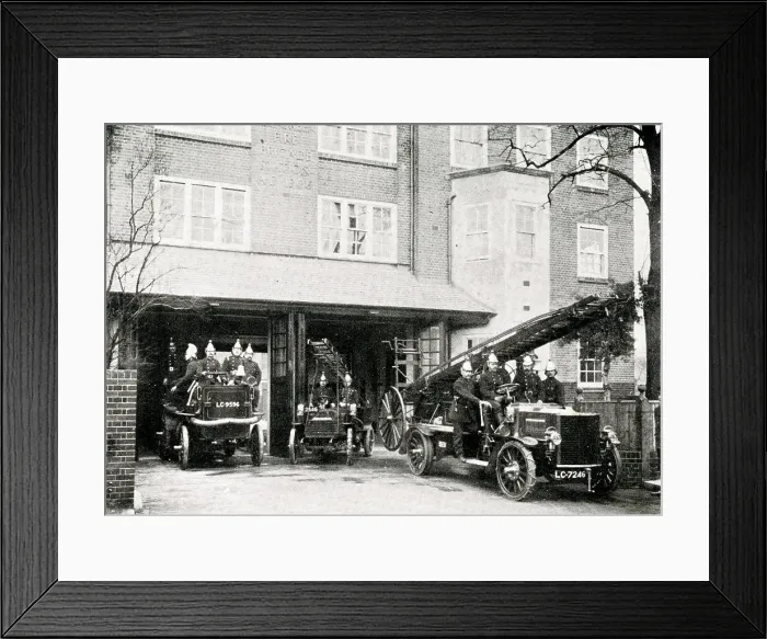 Framed Print : London Fire Brigade with fire engines Framed Print : London Fire Brigade with fire engines