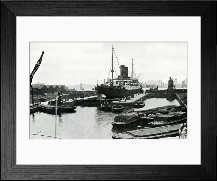 Framed Print : Surrey Commercial Docks on the River Thames, London Framed Print : Surrey Commercial Docks on the River Thames, London