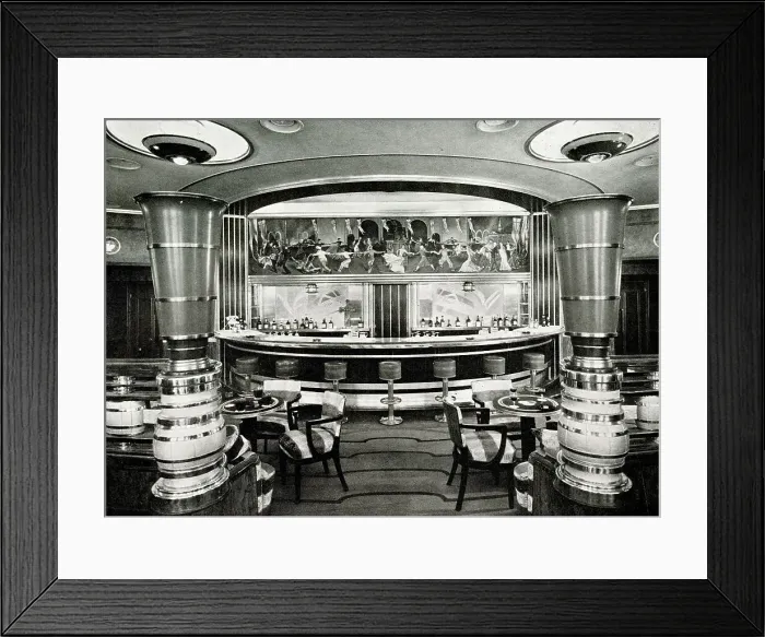 Framed Print : RMS Queen Mary, Observation Lounge and Cocktail Bar Framed Print : RMS Queen Mary, Observation Lounge and Cocktail Bar
