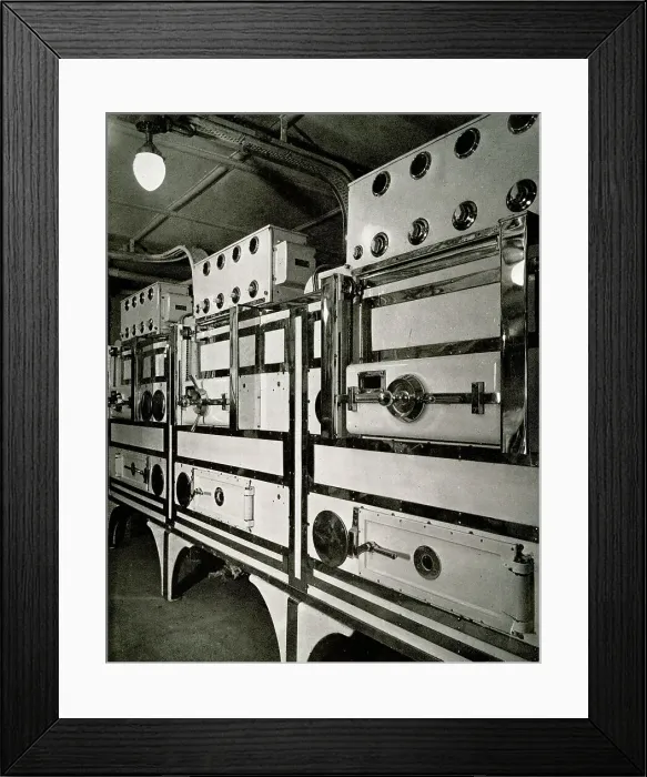 Framed Print : RMS Queen Mary, row of baker's ovens Framed Print : RMS Queen Mary, row of baker's ovens