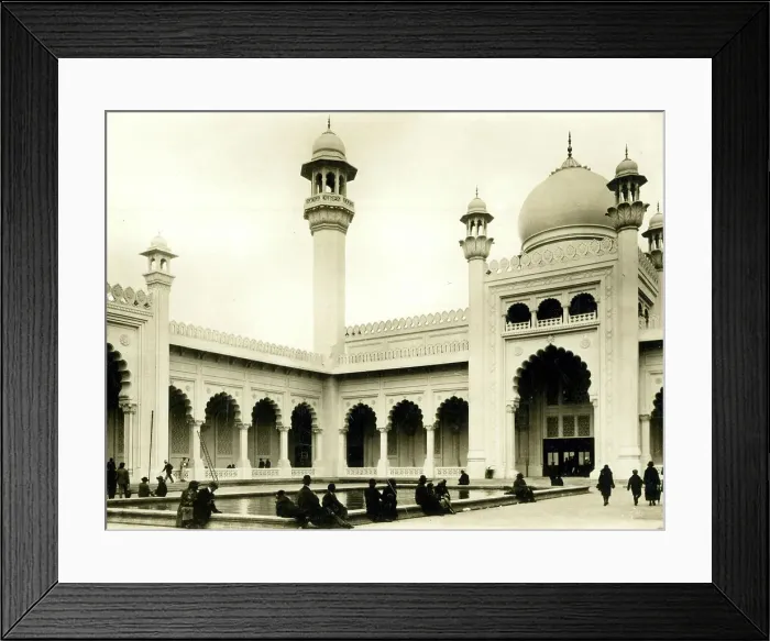 Framed Print : Indian Courtyard, British Empire Exhibition, Wembley Framed Print : Indian Courtyard, British Empire Exhibition, Wembley