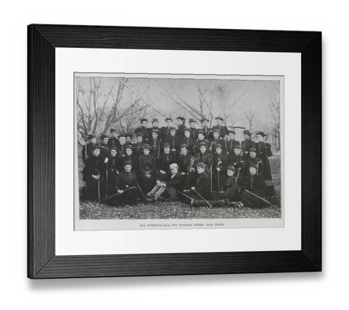 Framed Print : Golf in New Zealand, outdoor sporting portraits Framed Print : Golf in New Zealand, outdoor sporting portraits