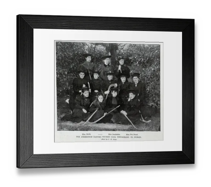 Framed Print : Arkendale (Ladies) Hockey Club, outdoor sporting portrait Framed Print : Arkendale (Ladies) Hockey Club, outdoor sporting portrait