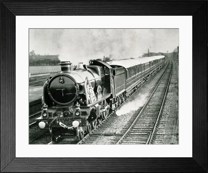 Framed Print : Funeral of King George V, Royal Train en route to Windsor Framed Print : Funeral of King George V, Royal Train en route to Windsor