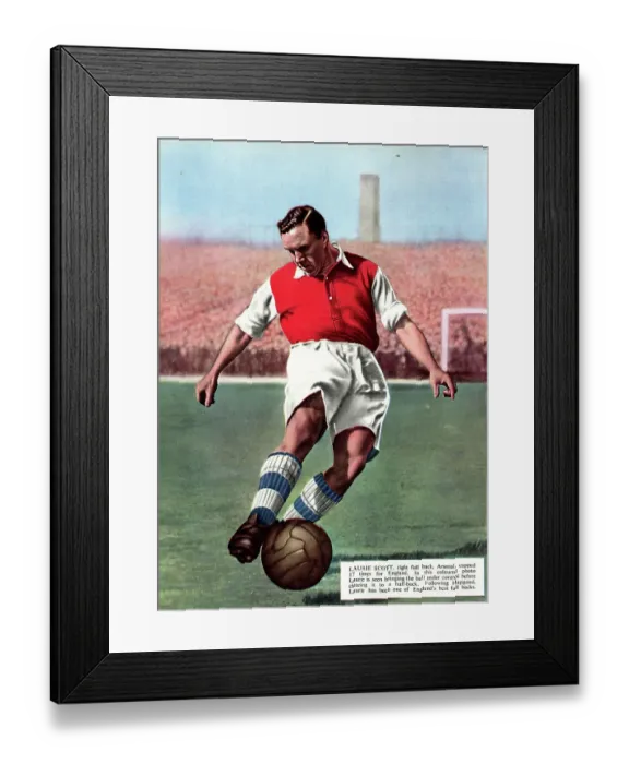 Framed Print : Laurie Scott, Arsenal and England footballer Framed Print : Laurie Scott, Arsenal and England footballer