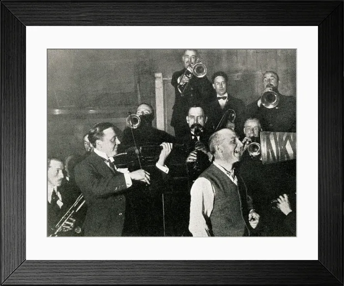 Framed Print : Sir Harry Lauder recording with an orchestra Framed Print : Sir Harry Lauder recording with an orchestra