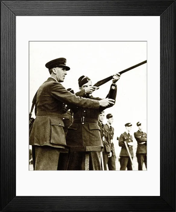 Framed Print : Cadets as marksmen must have keen eyesight, WW2 Framed Print : Cadets as marksmen must have keen eyesight, WW2