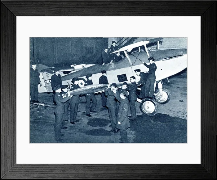 Framed Print : RAF cadets fitting a wing onto a fighter plane, WW2 Framed Print : RAF cadets fitting a wing onto a fighter plane, WW2