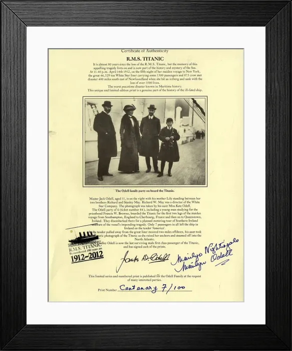 Framed Print : RMS Titanic - Certificate of Authenticity with photo Framed Print : RMS Titanic - Certificate of Authenticity with photo