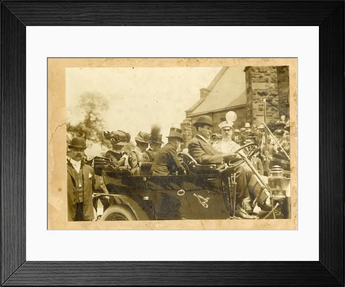 Framed Print : President William Howard Taft and Major Archibald Butt Framed Print : President William Howard Taft and Major Archibald Butt