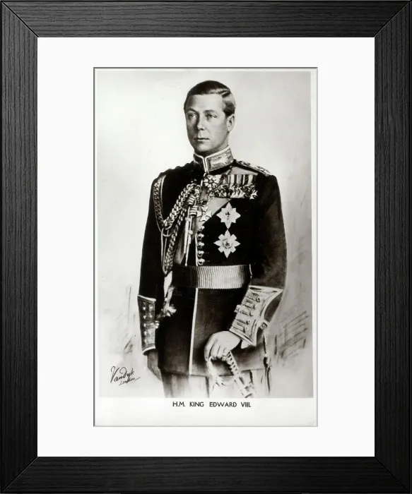 Framed Print : King Edward VIII - postcard portrait Framed Print : King Edward VIII - postcard portrait