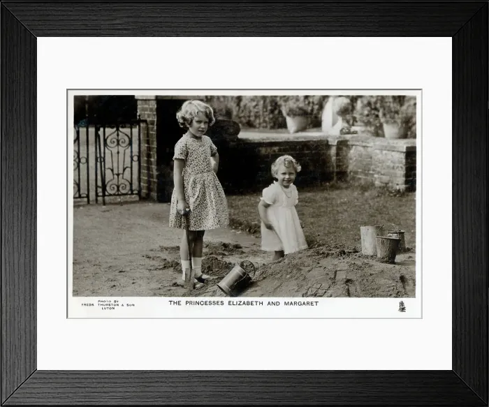Framed Print : Princesses Elizabeth and Margaret playing in a sandpit Framed Print : Princesses Elizabeth and Margaret playing in a sandpit