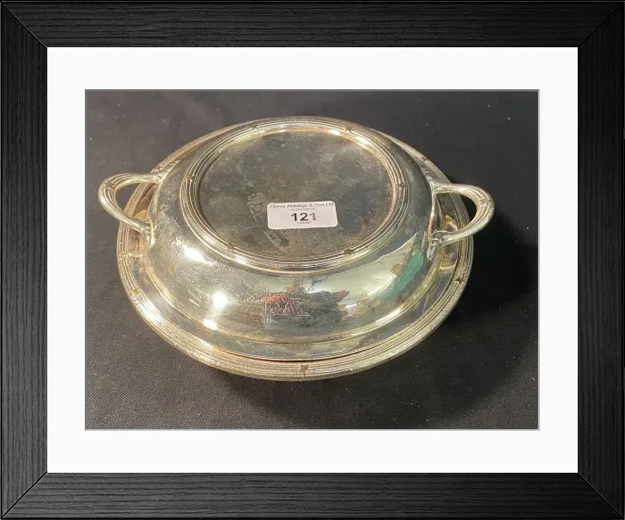 Framed Print : White Star Line - Elkington plate vegetable tureen and cover Framed Print : White Star Line - Elkington plate vegetable tureen and cover