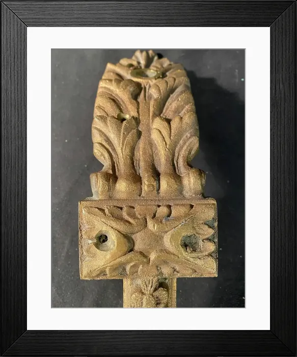 Framed Print : White Star Line, RMS Olympic - ceiling ornament (detail) Framed Print : White Star Line, RMS Olympic - ceiling ornament (detail)