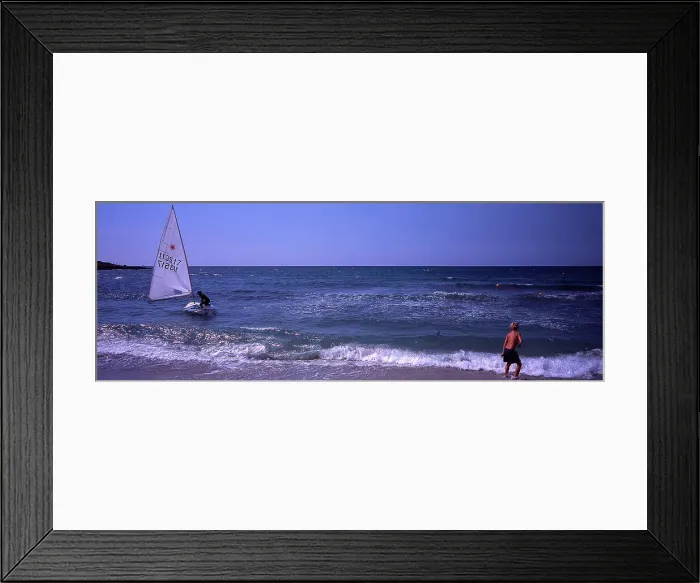 Framed Print : Italy - boat - beach