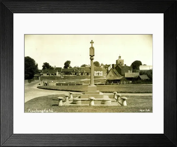 Framed Print : War Memorial, Finchingfield, Essex Framed Print : War Memorial, Finchingfield, Essex
